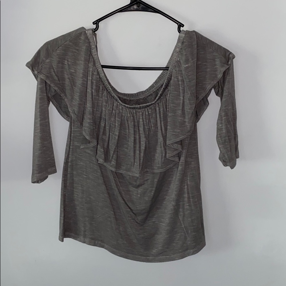 Off the Shoulder AE Top